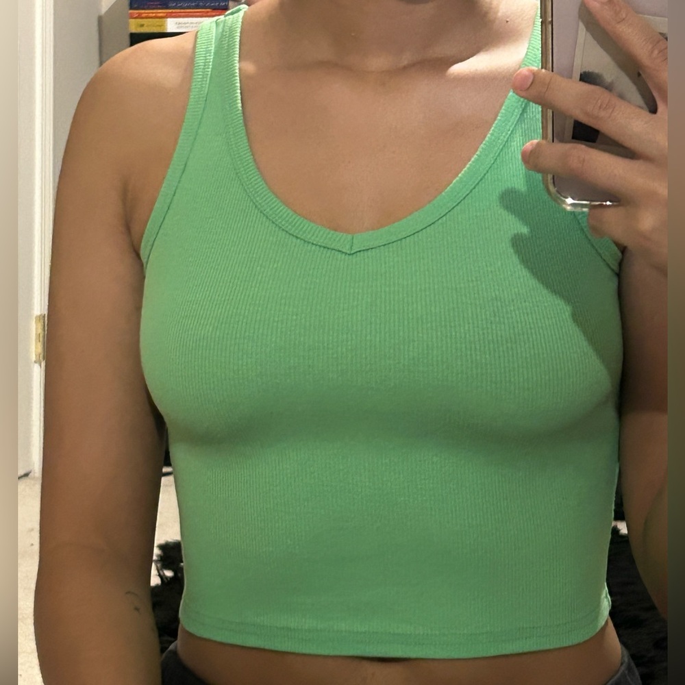 Green crop top